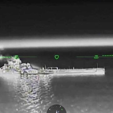 Ukraine intensifies attacks on Russian ships in Azov Sea
